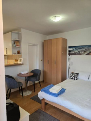 Apartment Cherry Budva